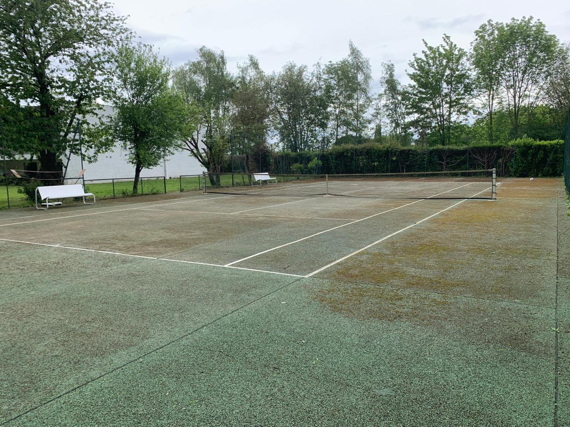 Appartement Familial Au Bord De La Marne, Jardin Tropical , Piscine, Tennis, Terrasse, Parking Gratuit Proche Disneyland Иль-ле-Вильнуа Экстерьер фото